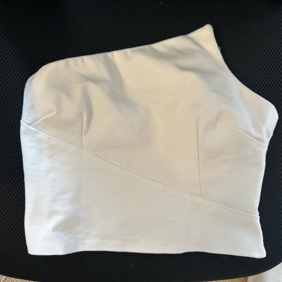 Superdown Quincy Strapless Top in White - Picture 3 of 5